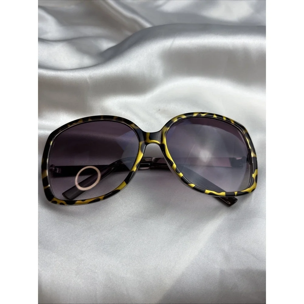 Loft Sunglasses Oversized Butterfly Low Arm Tortoiseshell Leopard Hollywood Glam